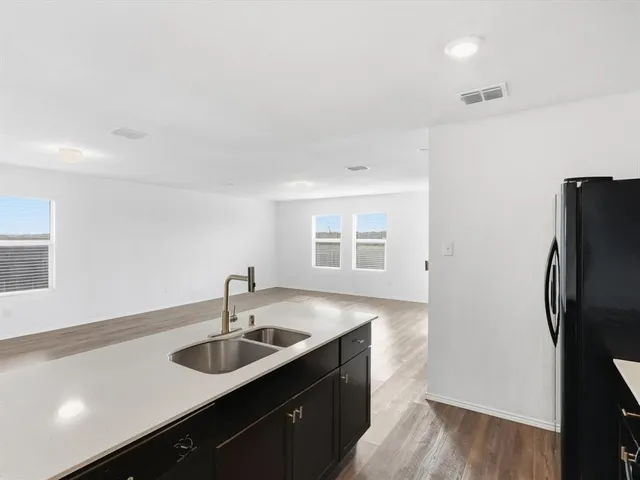 $2,400 | 461 Blue Crow Lane, Fort Worth, TX 76052