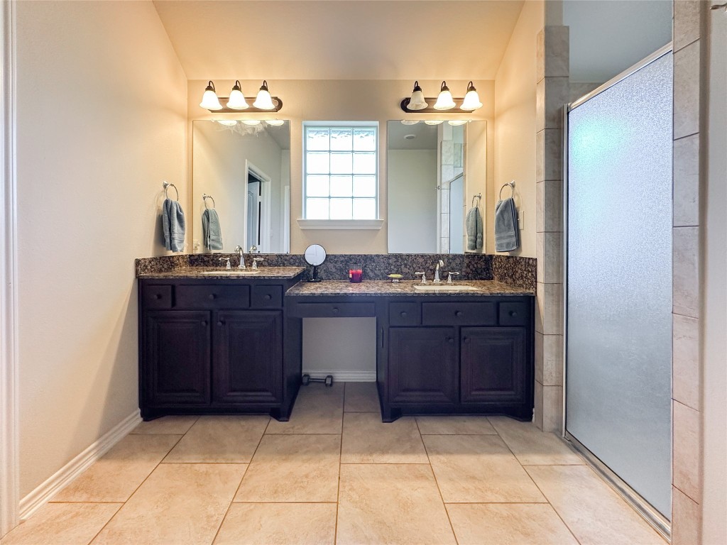2818 Rustic Wood Lane Rosharon, TX 77583 - Photo 22 of 45