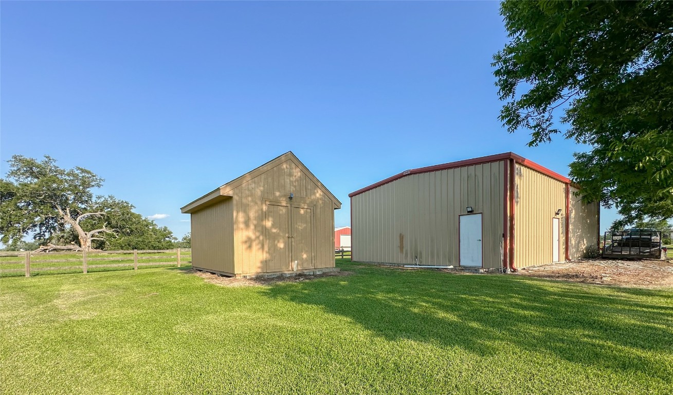 2818 Rustic Wood Lane Rosharon, TX 77583 - Photo 34 of 45