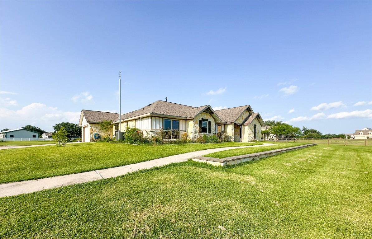 2818 Rustic Wood Lane Rosharon, TX 77583 - Photo 44 of 45