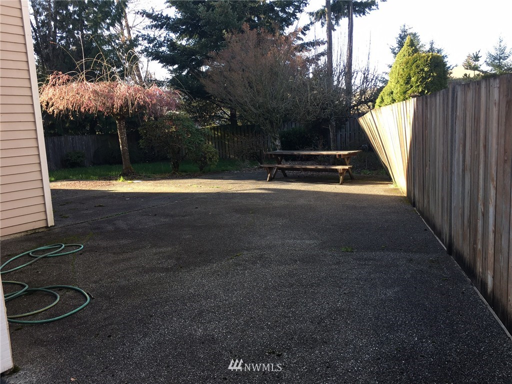 4806 Northeast 21st Street Renton, WA 98059 - Photo 14 of 14 Gallery Image 14