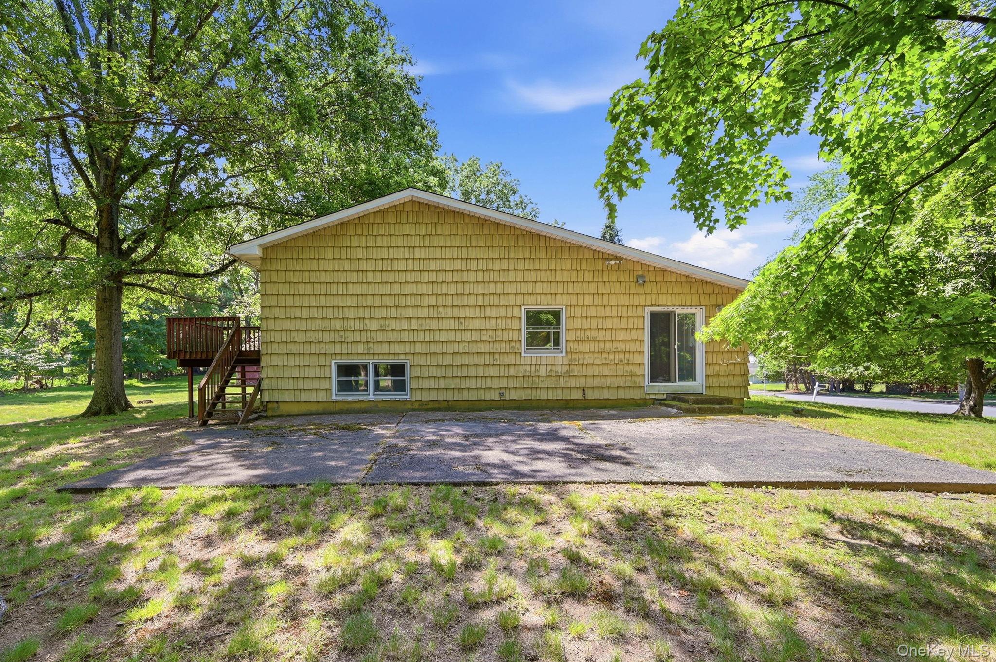 5 Flamingo Lane Spring Valley, NY 10977 - Photo 36 of 48
