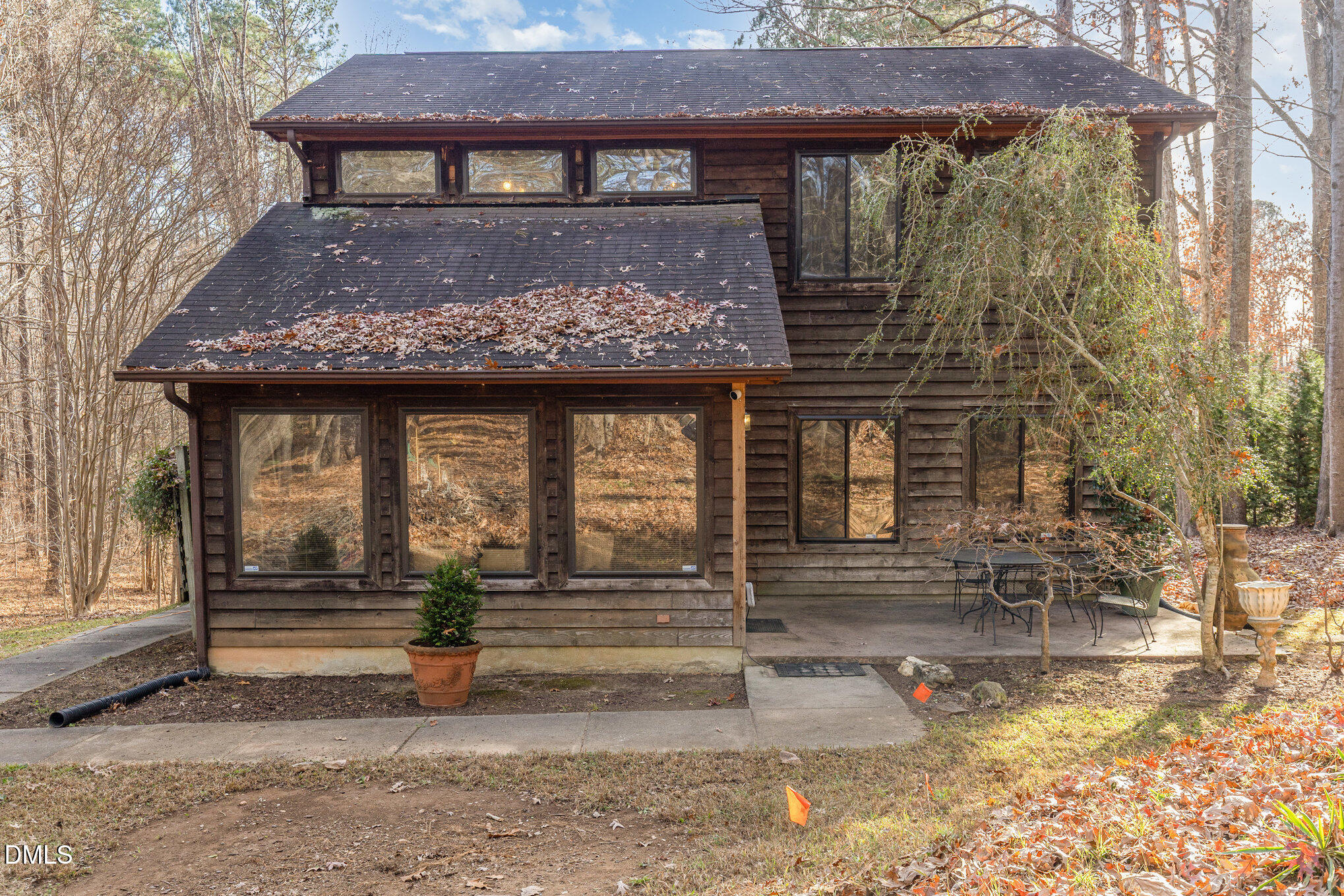 8516 Dunlee Falls Road Raleigh, NC 27613 - Photo 2 of 21 a front view of a house with a yard