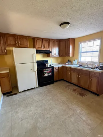 $110,000 | 1424 South Courtland Avenue, Kokomo, IN 46902