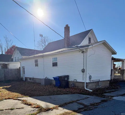 $110,000 | 1424 South Courtland Avenue, Kokomo, IN 46902