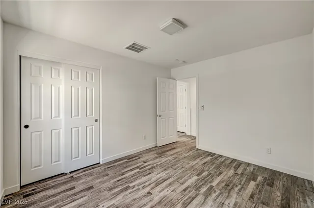 $1,860 | 1050 Spotted Saddle Street, Henderson, NV 89015