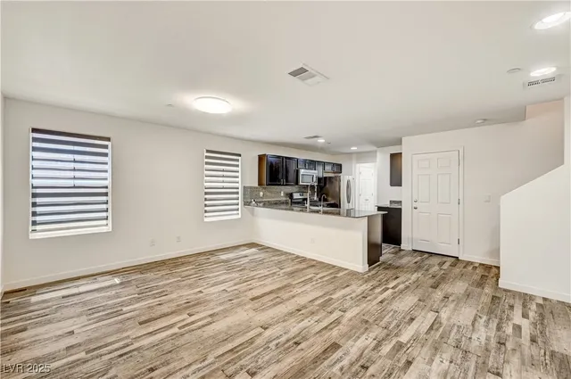 $1,860 | 1050 Spotted Saddle Street, Henderson, NV 89015