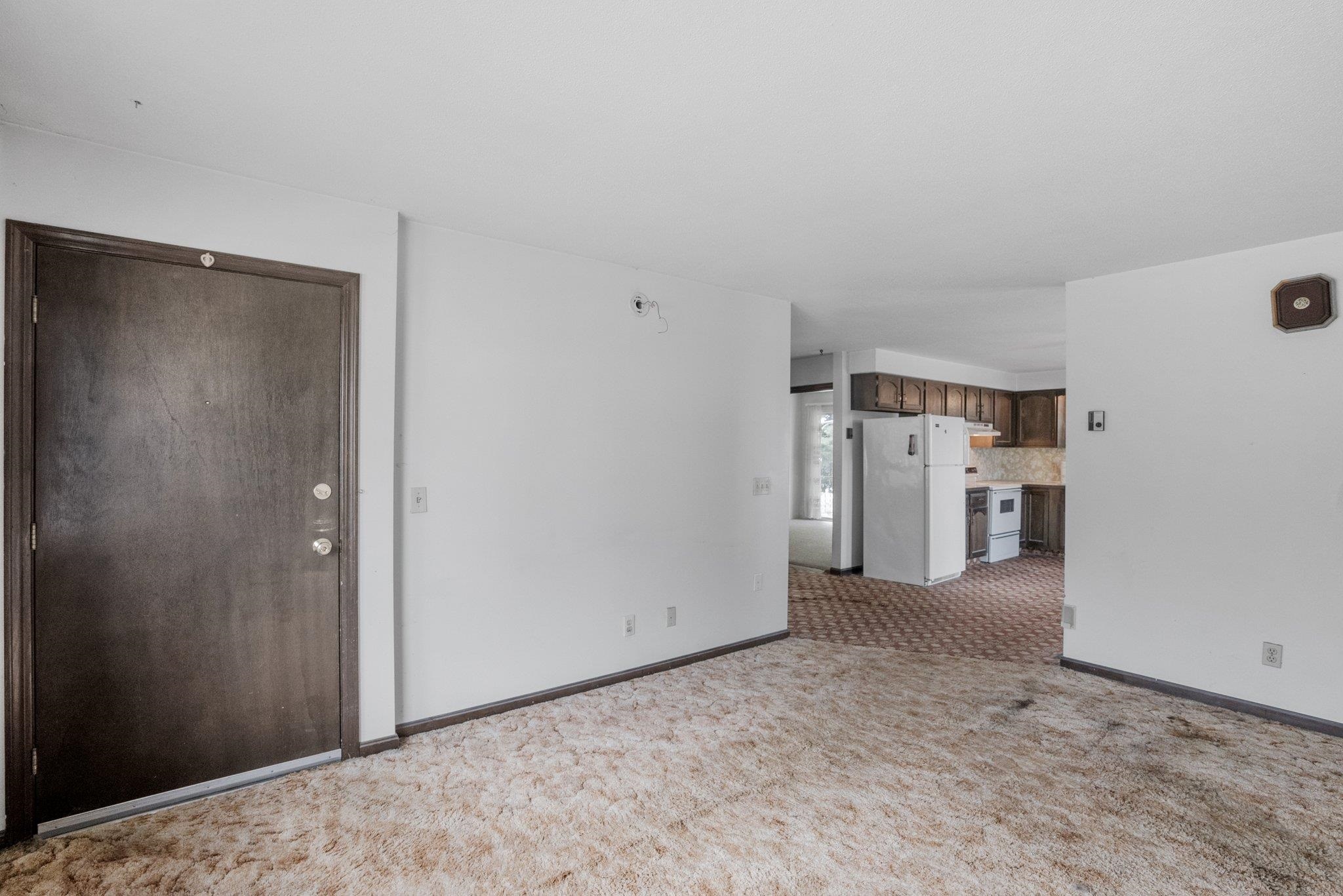 495 Central Street Manchester, NH 03103 - Photo 13 of 40