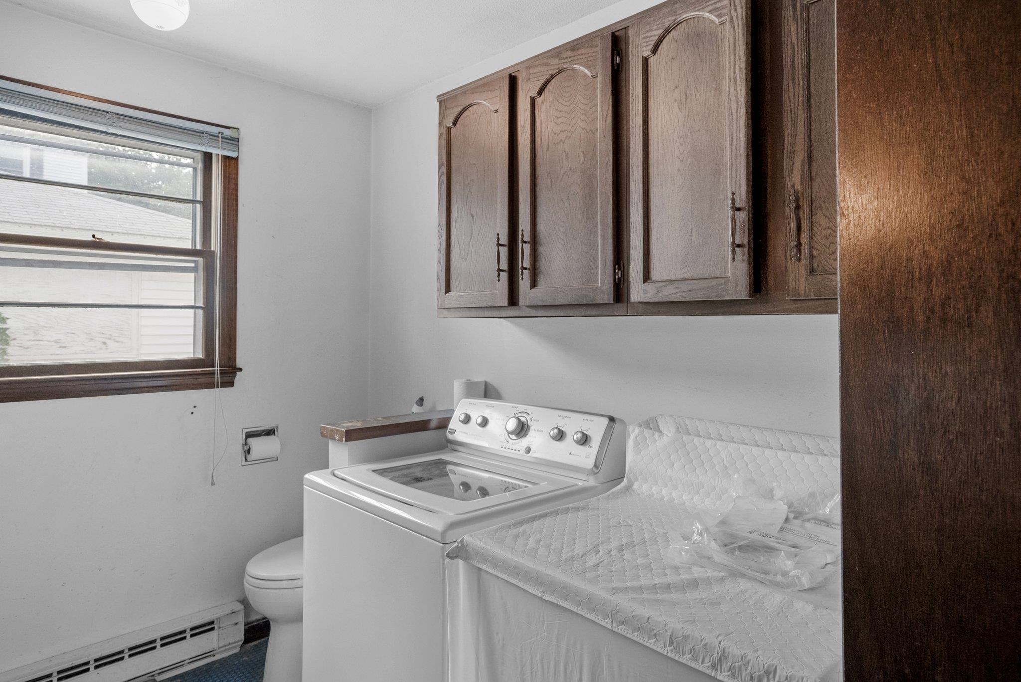 495 Central Street Manchester, NH 03103 - Photo 17 of 40