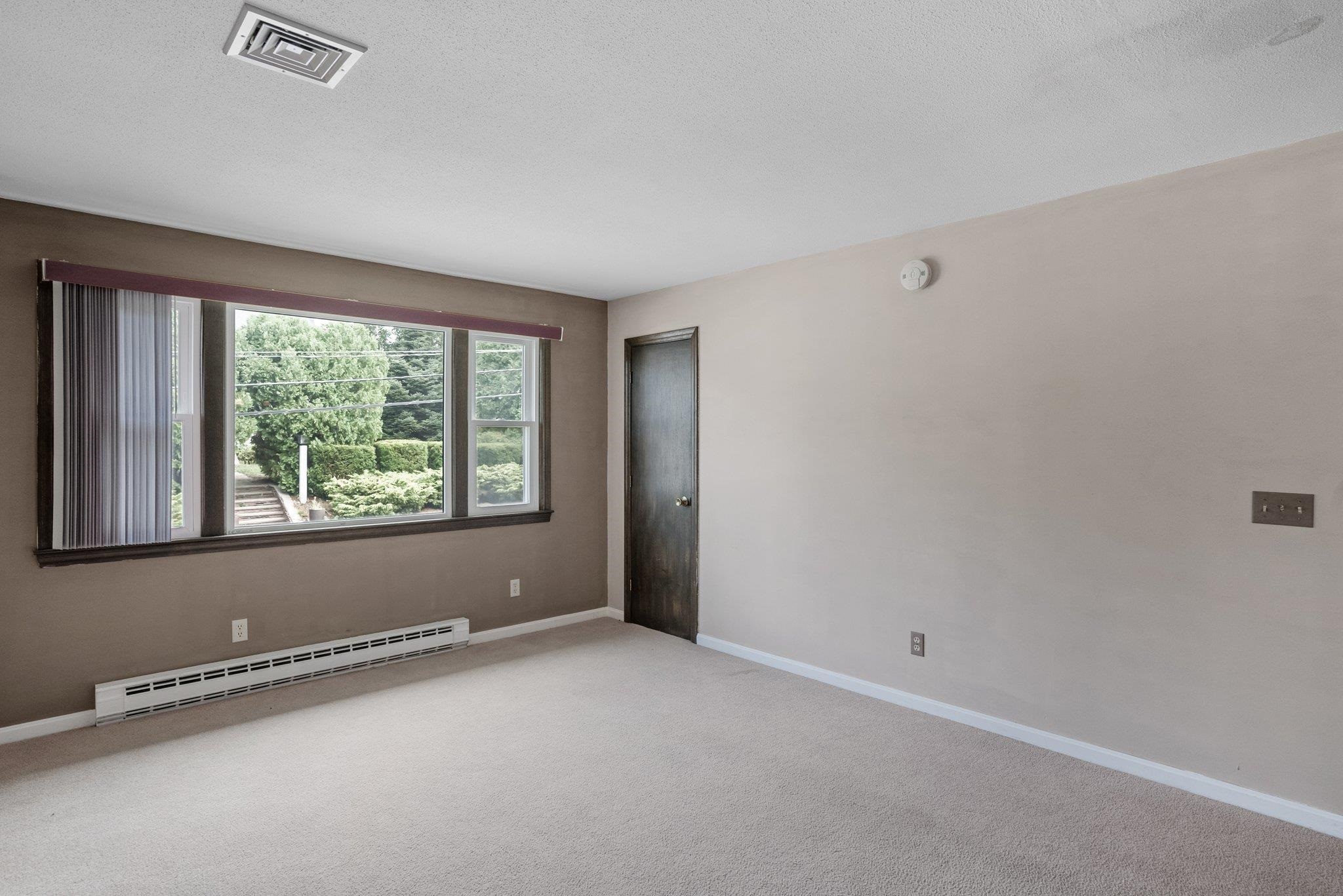 495 Central Street Manchester, NH 03103 - Photo 26 of 40