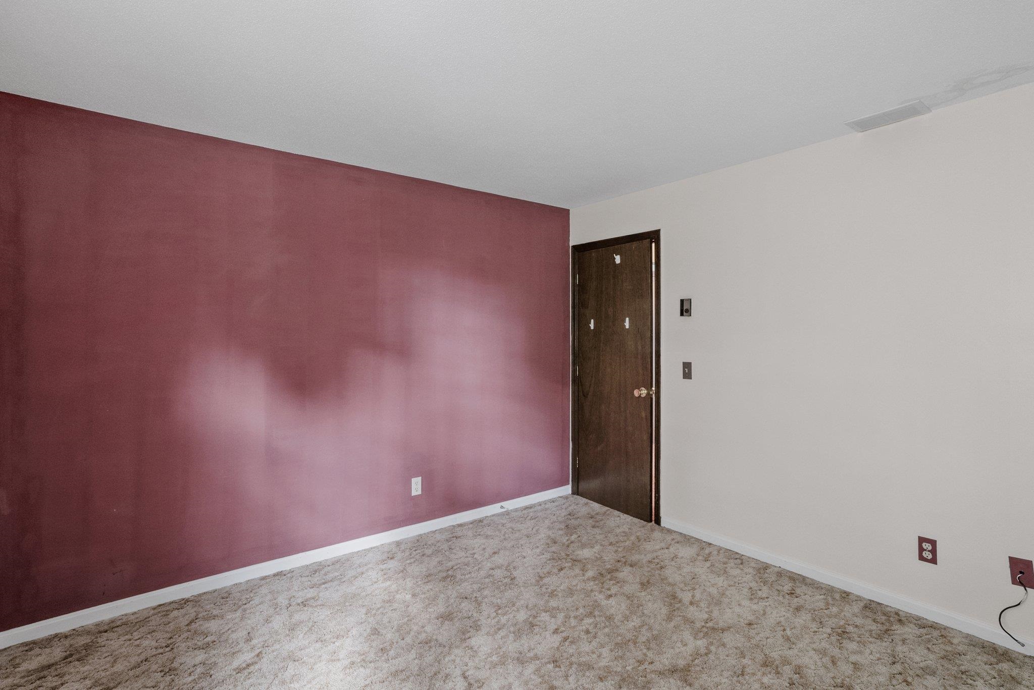 495 Central Street Manchester, NH 03103 - Photo 33 of 40