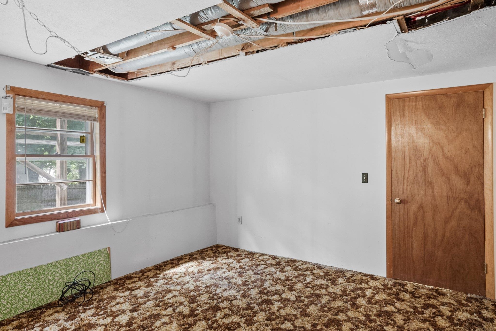 495 Central Street Manchester, NH 03103 - Photo 36 of 40