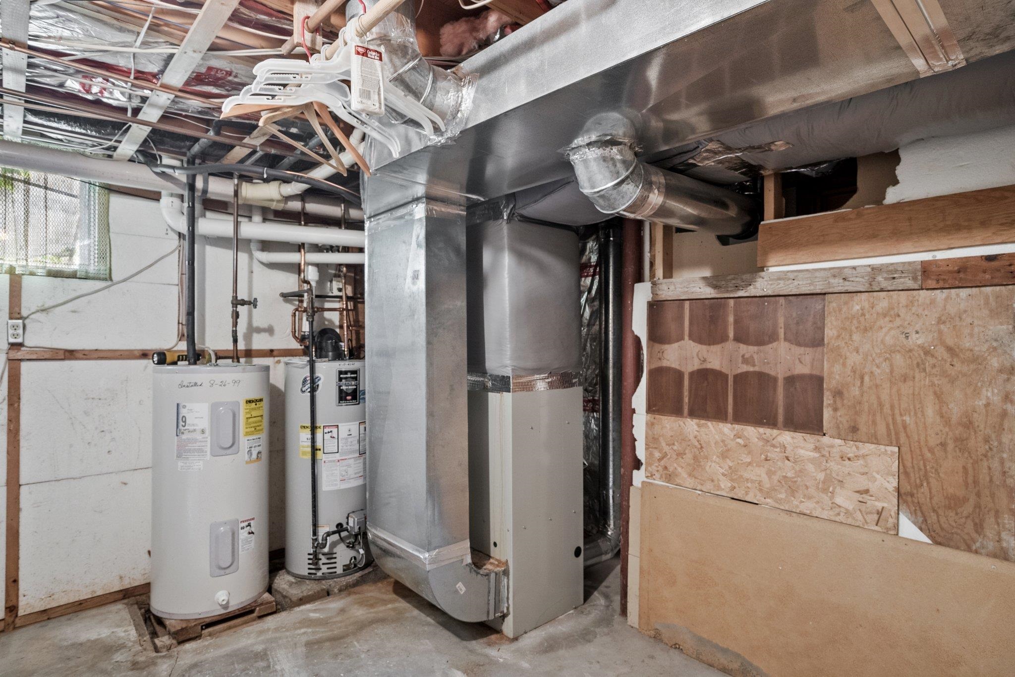 495 Central Street Manchester, NH 03103 - Photo 39 of 40