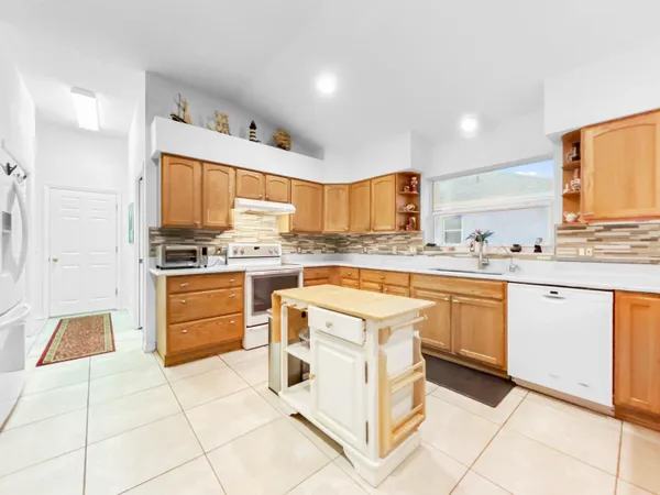 $2,900 | 93 Palermo Place, The Villages, FL 32159