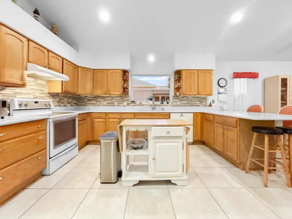 $2,900 | 93 Palermo Place, The Villages, FL 32159