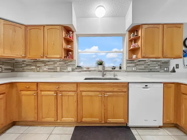 $2,900 | 93 Palermo Place, The Villages, FL 32159