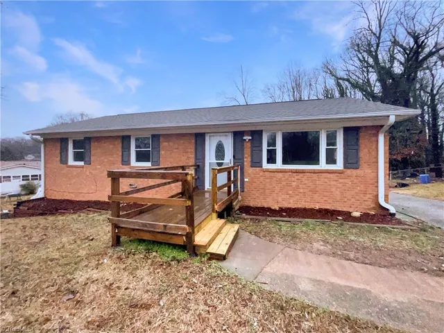 $250,000 | 4303 Whippoorwill Drive, Greensboro, NC 27407