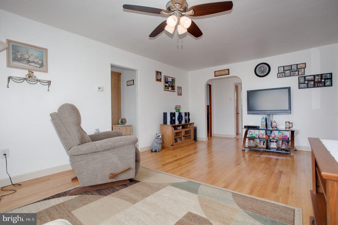 300 Village Road Harrisburg, PA 17112 - Photo 14 of 24 Gallery Image 14