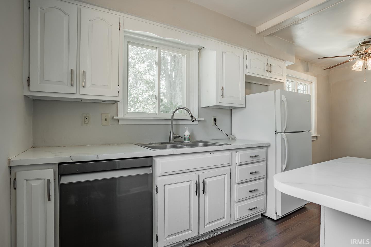 4620 Weaver Road Evansville, IN 47711 - Photo 15 of 35 Gallery Image 15