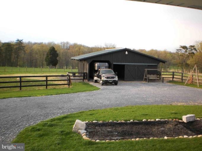3691 Statler Road Greencastle, PA 17225 - Photo 13 of 18 Barn