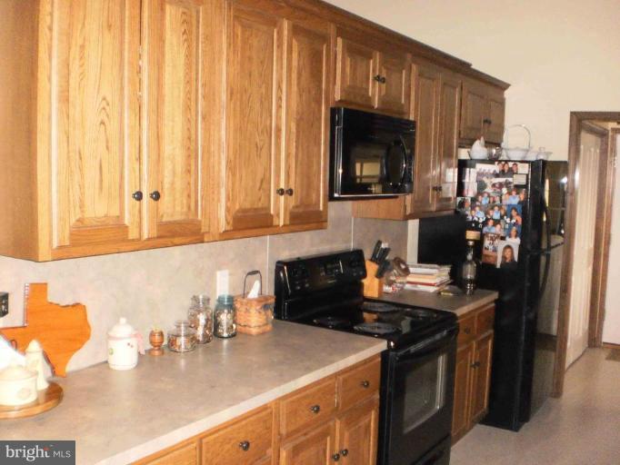 3691 Statler Road Greencastle, PA 17225 - Photo 3 of 18 Kitchen #2