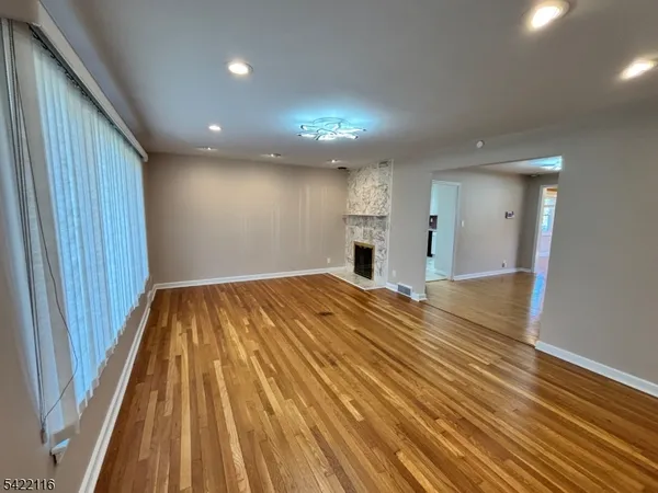 $4,550 | 6 Arrow Drive, Livingston, NJ 07039