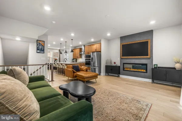 $5,750 | 108 Glass Lane, Baltimore, MD 21230