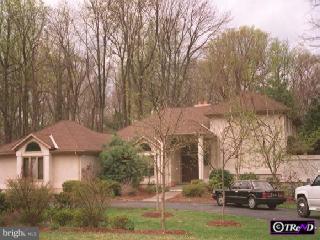 810 Roscommon Road Bryn Mawr, PA 19010 - Photo 1 of 1