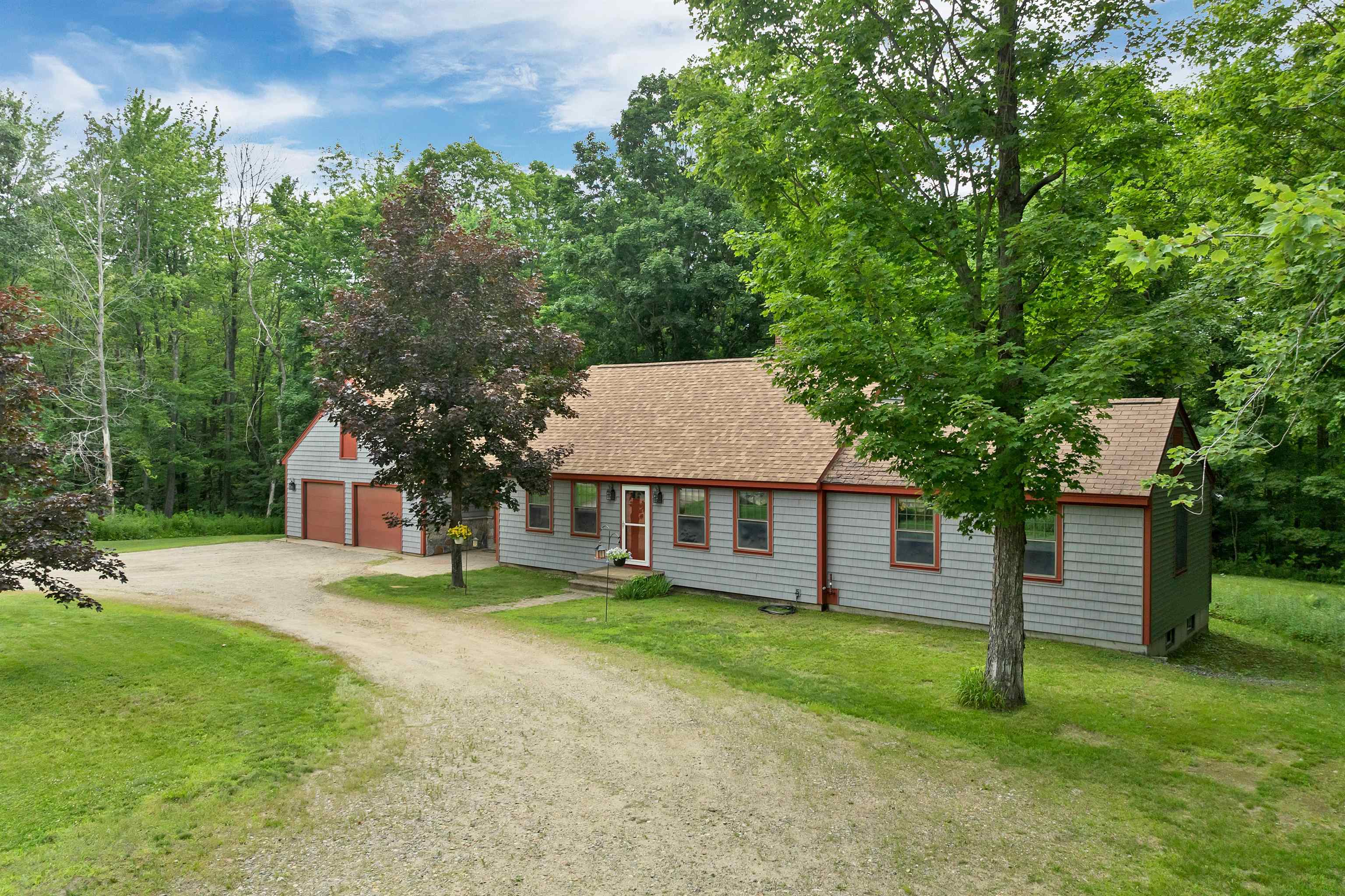 36 Glidden Road Gilford, NH 03249 - Photo 3 of 60 Gallery Image 3