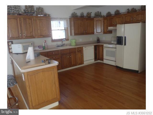 95 Dolphin Road Tuckerton, NJ 08087 - Photo 4 of 14