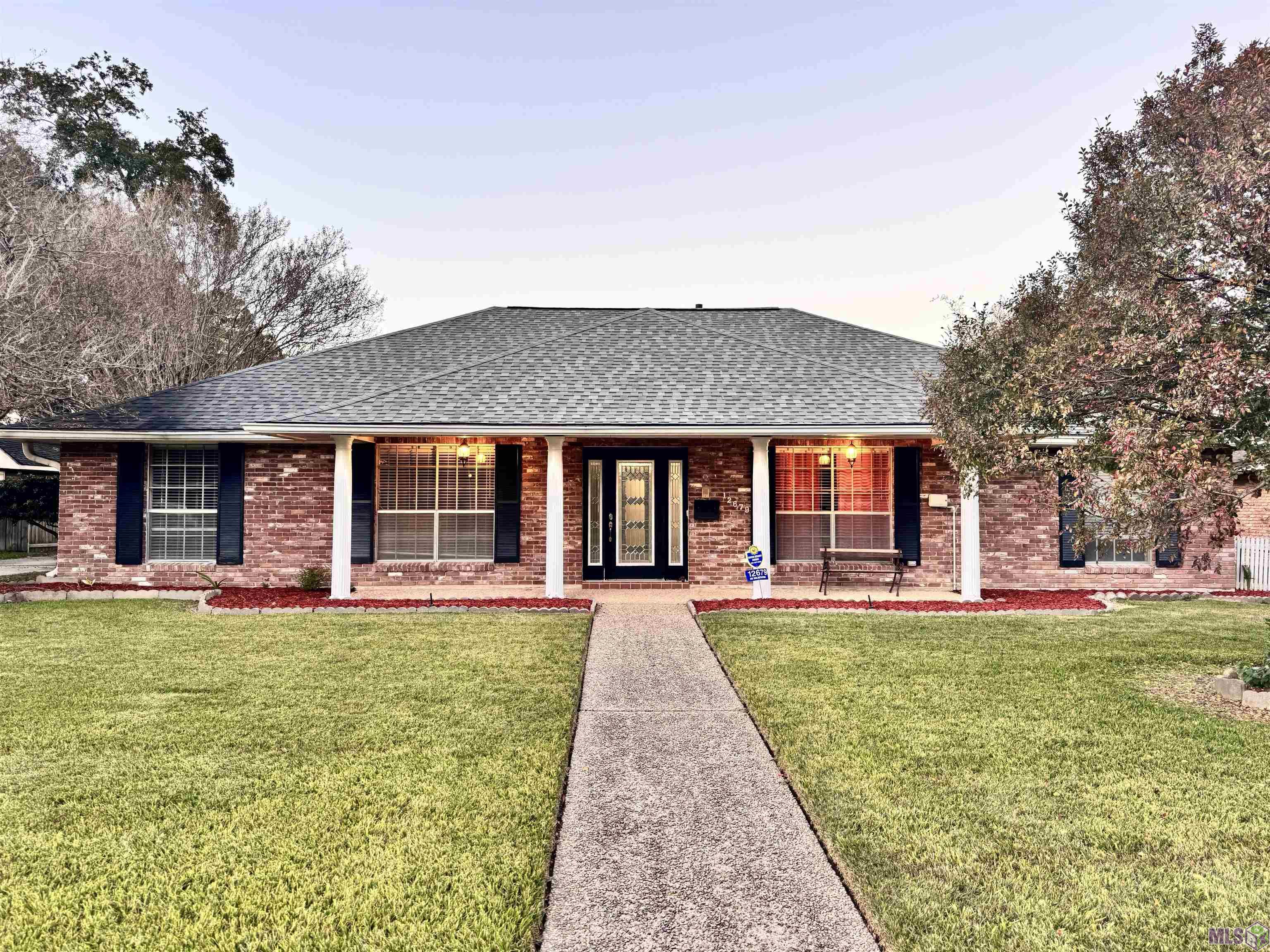 12679 East Sheraton Avenue Baton Rouge, LA 70815 - Photo 2 of 32