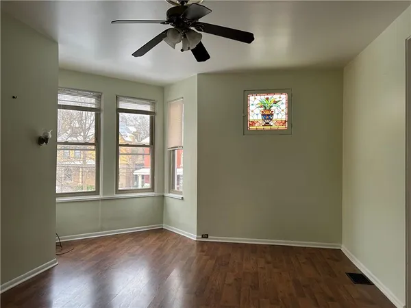 $1,300 | 420 South Pacific Avenue, Unit 2, Pittsburgh, PA 15224