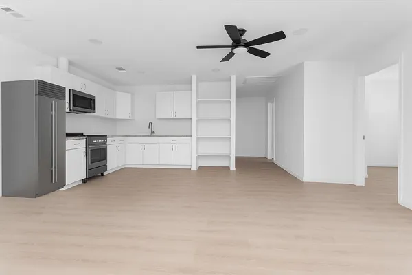 $1,500 | 16016 Green Manor Drive, Unit C, Humble, TX 77396