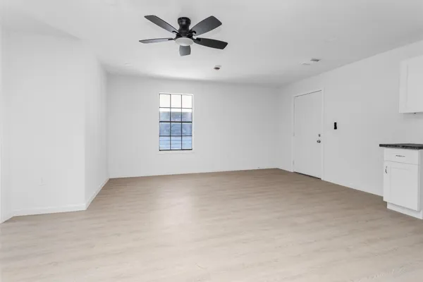 $1,500 | 16016 Green Manor Drive, Unit C, Humble, TX 77396