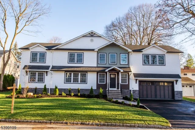 $1,450,000 | 44 4th Avenue, Roseland, NJ 07068