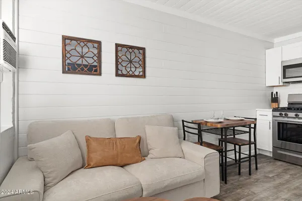 $2,650 | 299 South Oregon Street, Unit 5, Chandler, AZ 85225