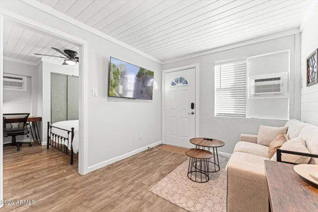 $2,650 | 299 South Oregon Street, Unit 5, Chandler, AZ 85225