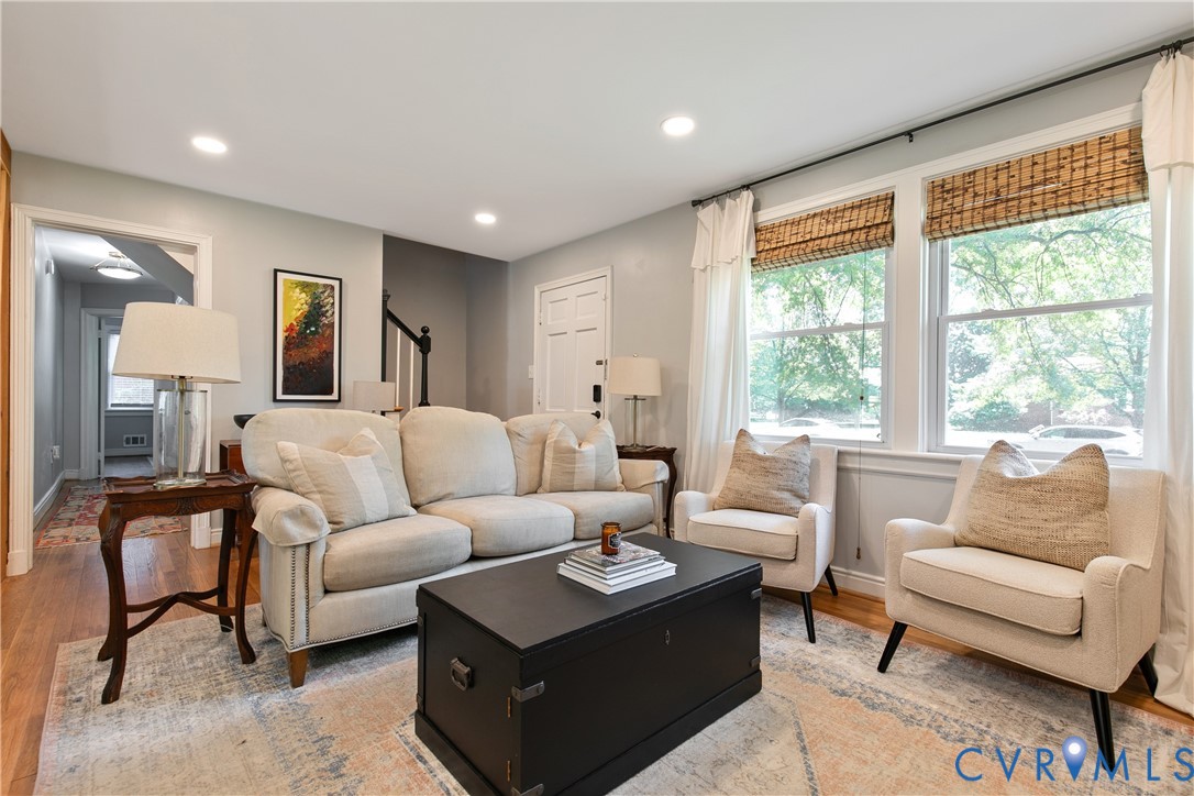 1514 Wentbridge Road Richmond, VA 23227 - Photo 8 of 32 Gallery Image 8
