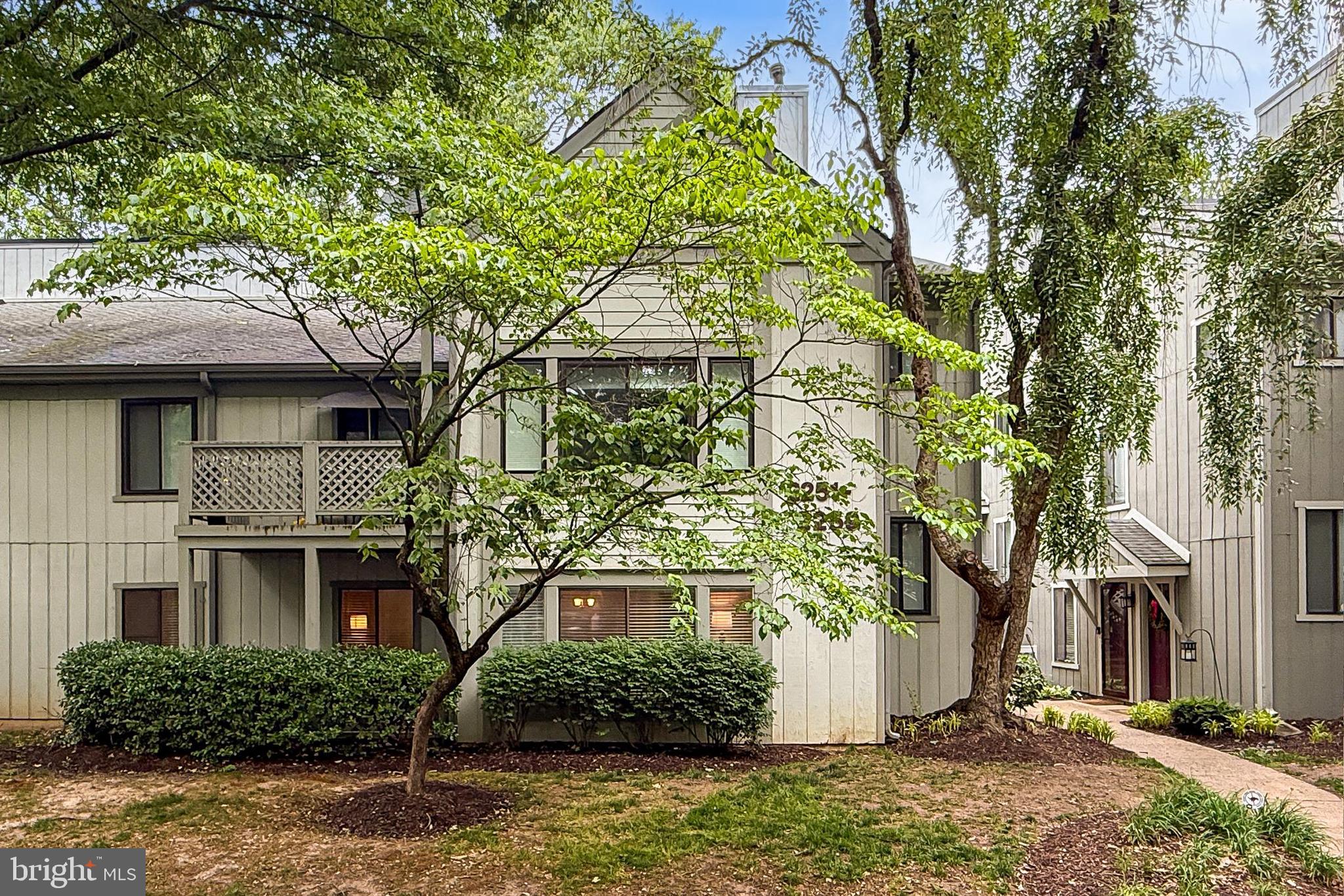 2251 Hunter's Run Drive, Unit 2251 Reston, VA 20191 - Photo 2 of 54
