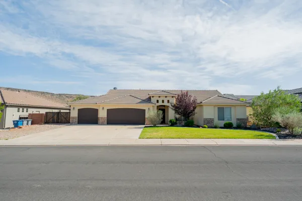 $589,000 | 3425 West 2650th Street South, Hurricane, UT 84737