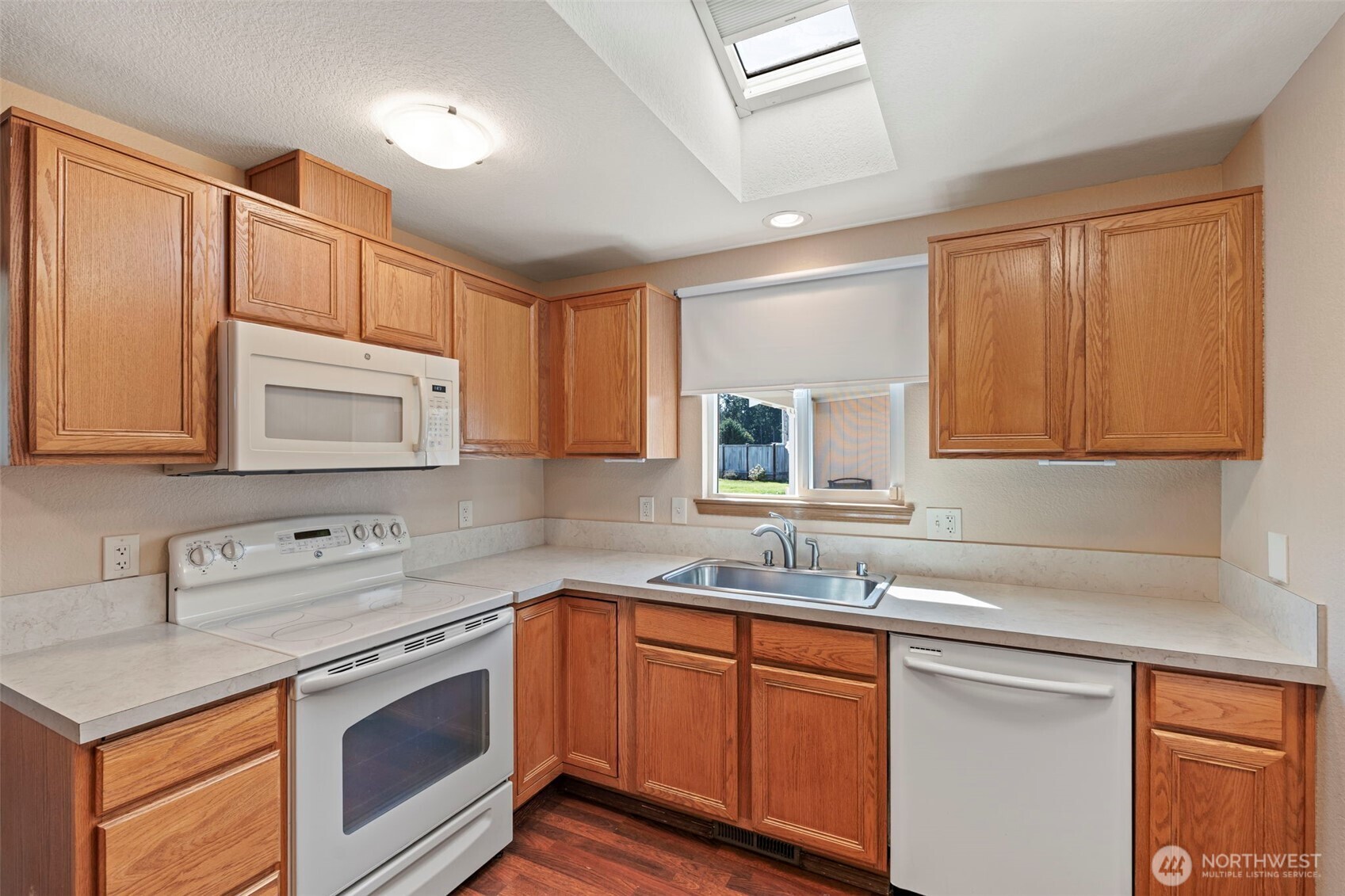 17944 Camus Drive Southwest Rochester, WA 98579 - Photo 15 of 36