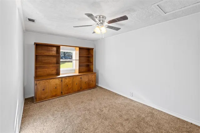 $1,799 | 417 Carroll Avenue, Wake Village, TX 75501