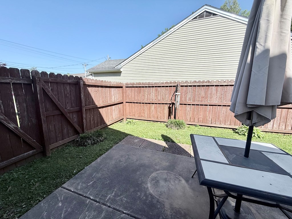 497 Sivley Road Hopkinsville, KY 42240 - Photo 18 of 20 a house view with a backyard space and garden