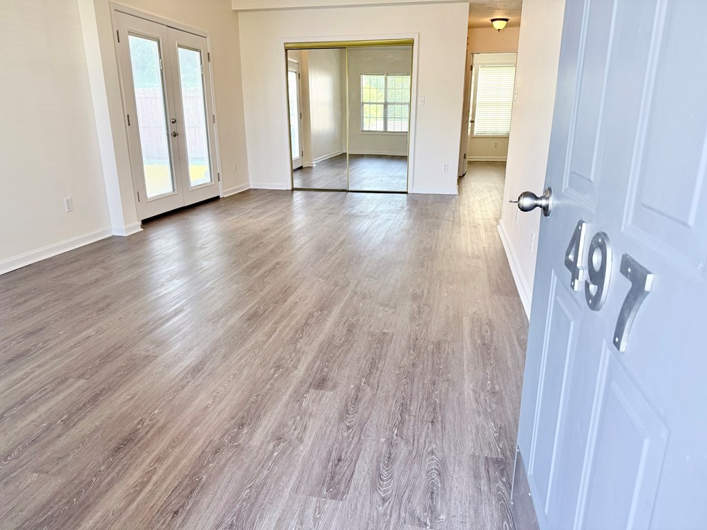 497 Sivley Road Hopkinsville, KY 42240 - Photo 2 of 20 an entryway at livingroom with furniture and wooden floor
