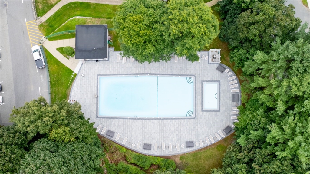22 Jacqueline Road, Unit B Waltham, MA 02452 - Photo 34 of 38 Gallery Image 34