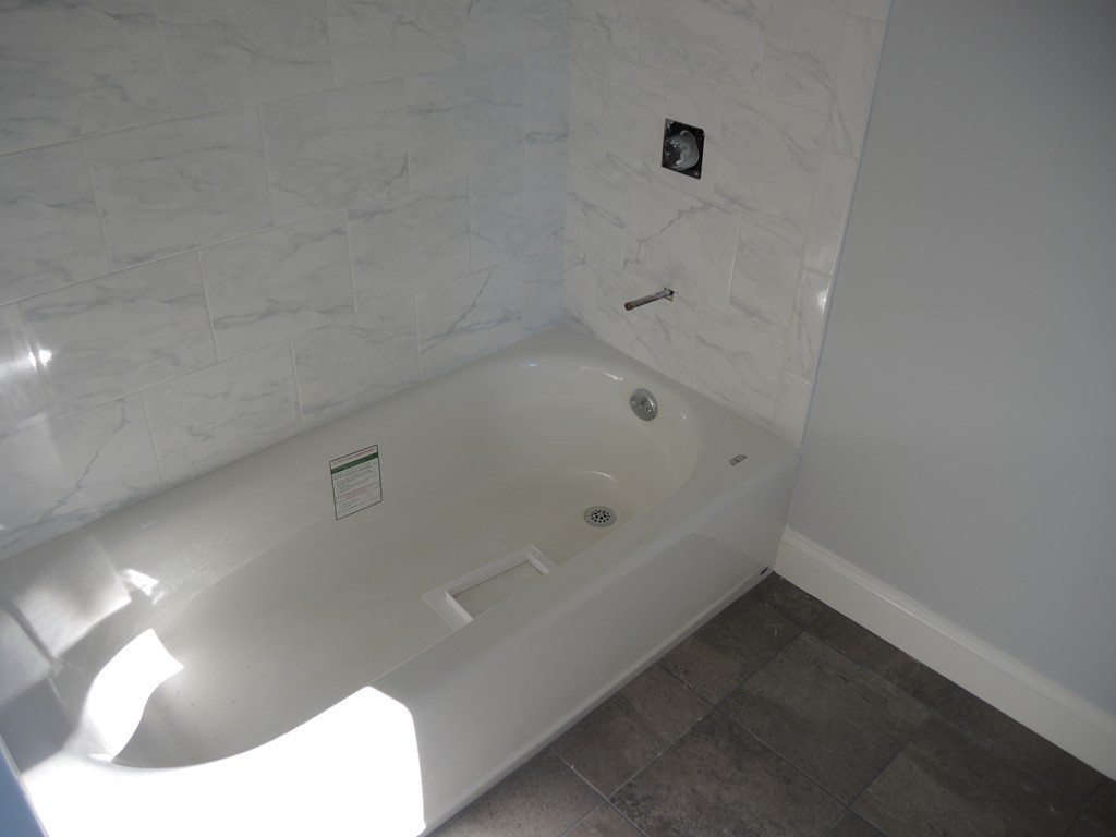 63 Damon Road Needham, MA 02494 - Photo 18 of 30 Gallery Image 18
