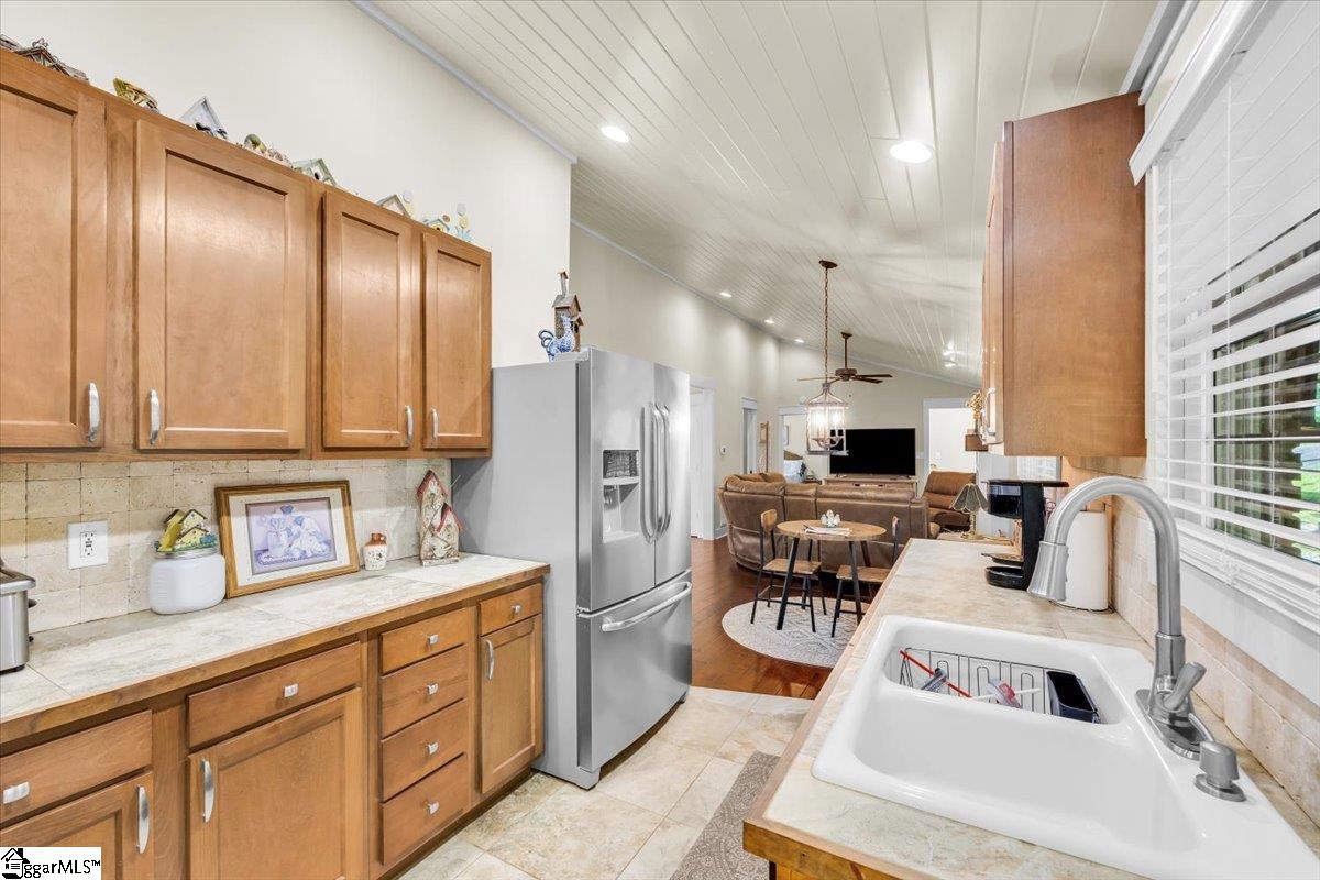 223 Meadow Lane Easley, SC 29642 - Photo 11 of 32