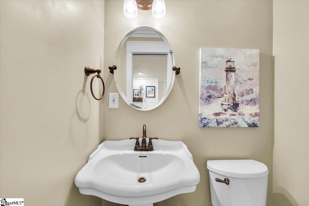 223 Meadow Lane Easley, SC 29642 - Photo 16 of 32