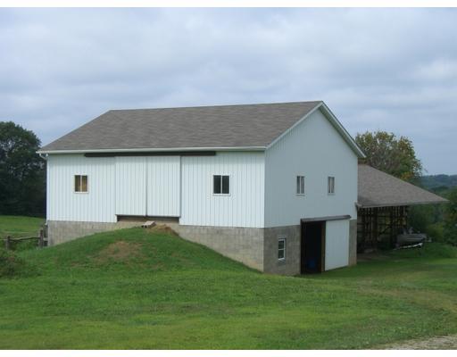 93 Furnace Road Fredonia, PA 16124 - Photo 2 of 13 Stable/Barn.