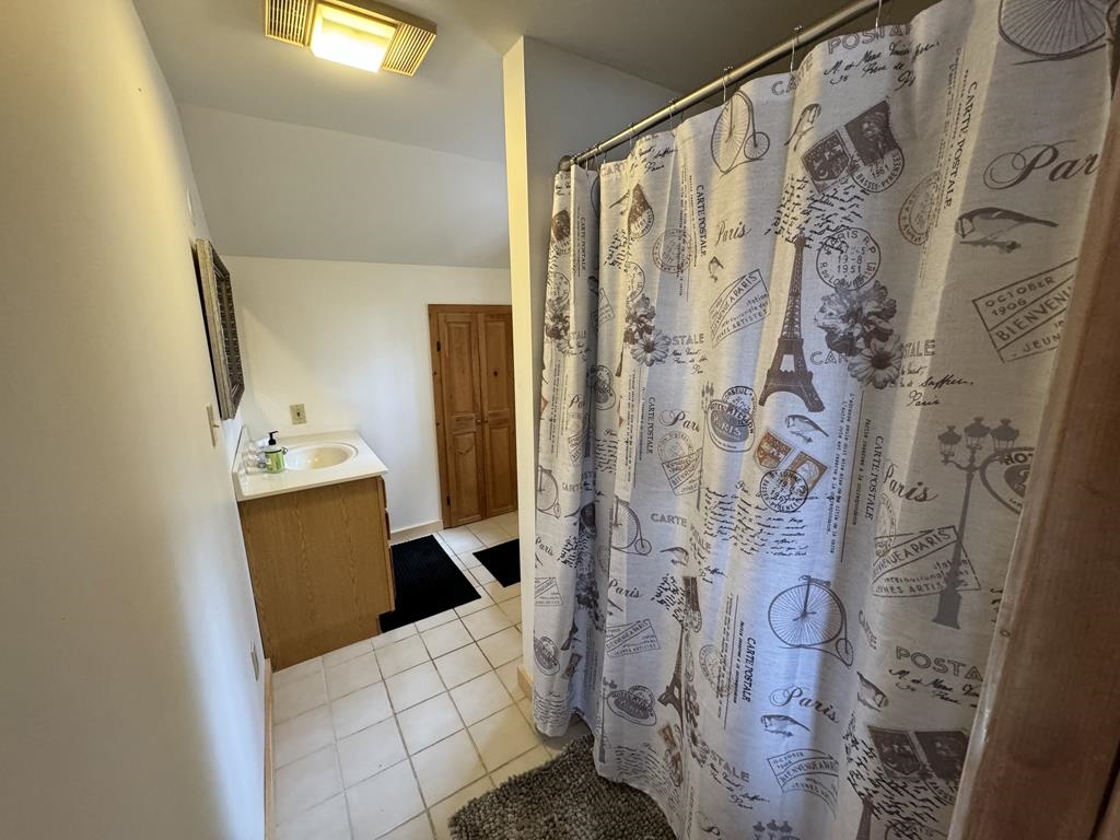 286 Rustics Road Castleton, VT 05732 - Photo 17 of 40